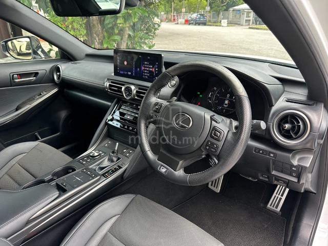 BLACK SEAT 2021 Lexus IS300 2.0 F SPORT MODE BLACK - 3