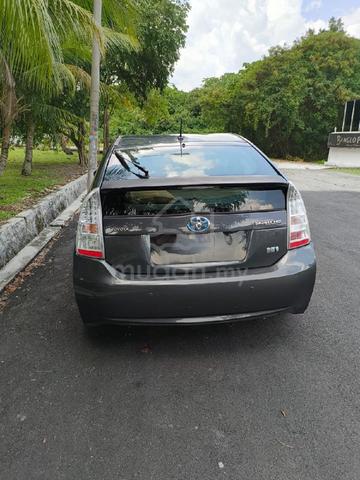 2011 Toyota PRIUS 1.8 (HYBRID) (A) - 1