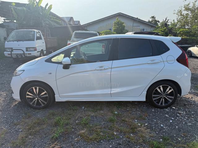2019 Honda JAZZ 1.5 E FACELIFT (A) - 3