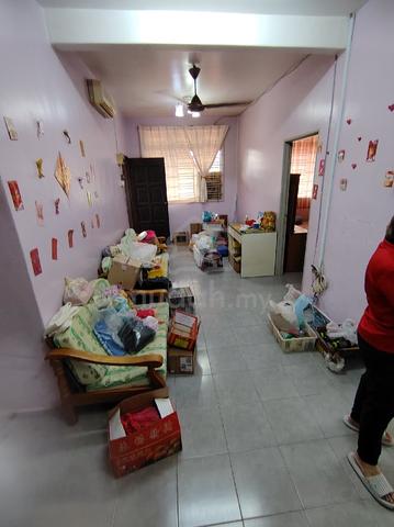 For Rent
Krubong Perdana Townhouse🏠 1