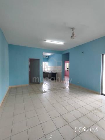 Kasuarina Apartment 1