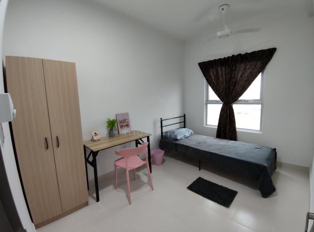 June 2026 Special Offer Rimbayu Medium Room For Rent 1