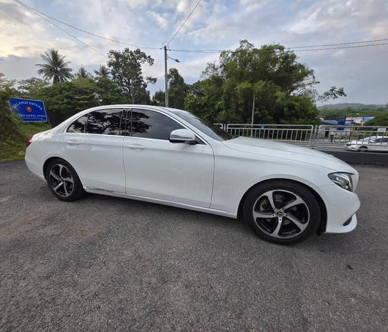 2019 Mercedes Benz E200 2.0 AVANTGARDE (CKD) (A) - 2