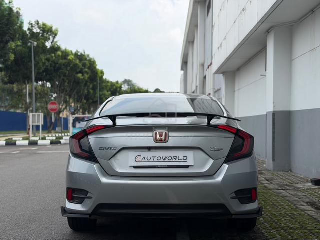 2019 Honda Civic TC 1.5 Turbo F/SERV L/MILEAGE - 4