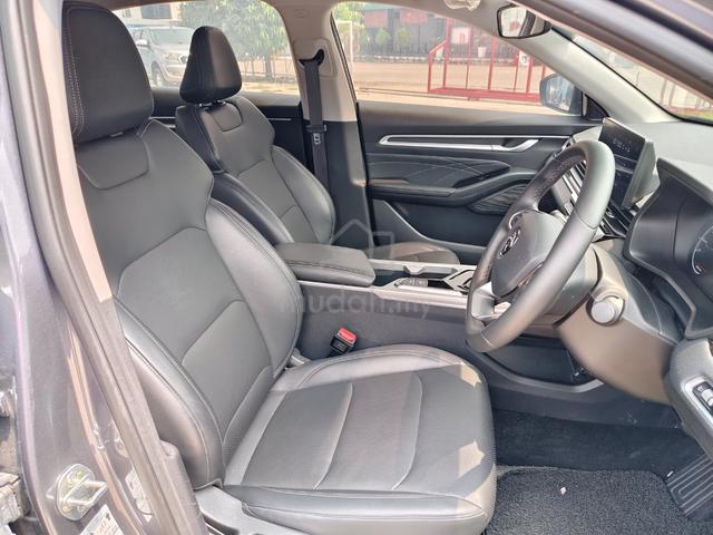 2025 Proton S70 1.5 Premium F/Service Like New - 5