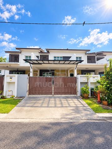 Full Loanš„Bandar Layangkasa, Pasir Gudang Double Storey Terrance 1