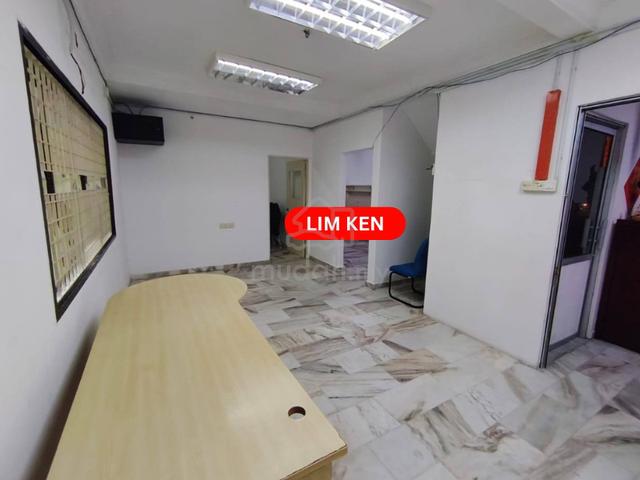 Jalan Tembaga 2-Storey Terrace, Greenlane (nice location) 1