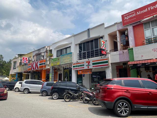 TENANTED 2 Storey Shoplot Lorong Naluri Sukma Bandar Puncak Alam 1