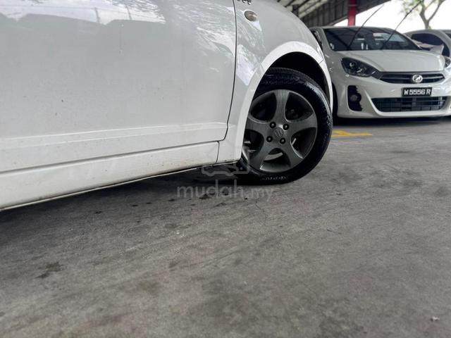2012 Suzuki SWIFT 1.5 GLX FACELIFT (A) - 5