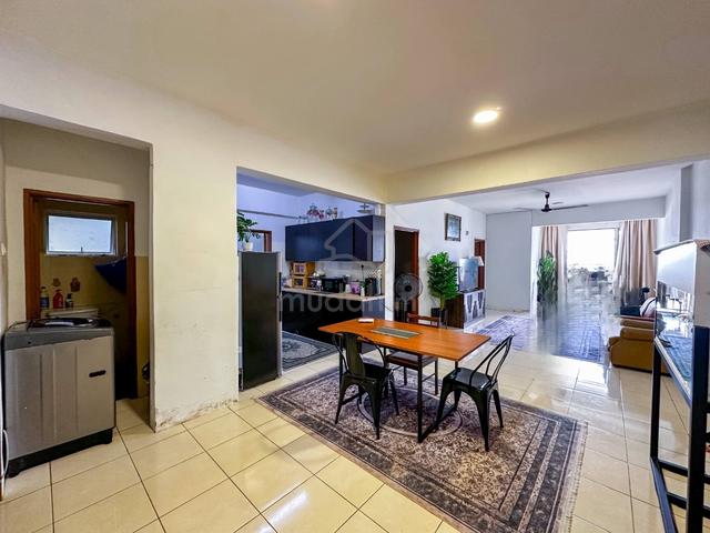 Green Suria Apartment 1