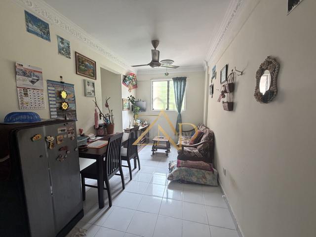 Pinang Emas Flat 1