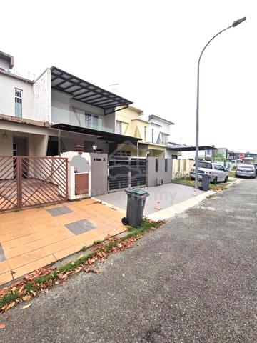 Taman Setia Tropika @ 2 Storey Endlot House For Sale 1