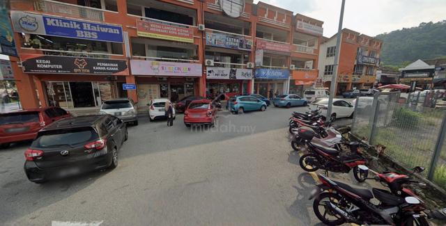 bandar baru selayang 3 sty shoplot 22x59 . strata title bbs batu caves 1