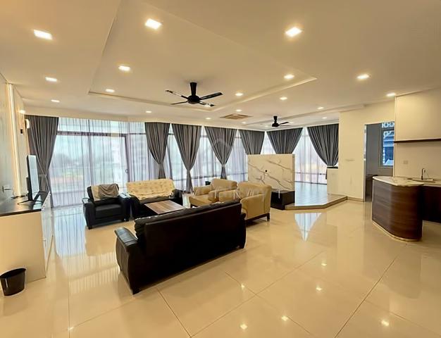 H Residence (Pulau Tikus) 1