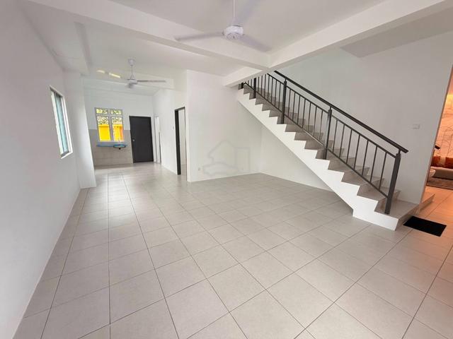 10 mins to Lotus Cheng Freehold Double Storey House nr Cheng Melaka 1
