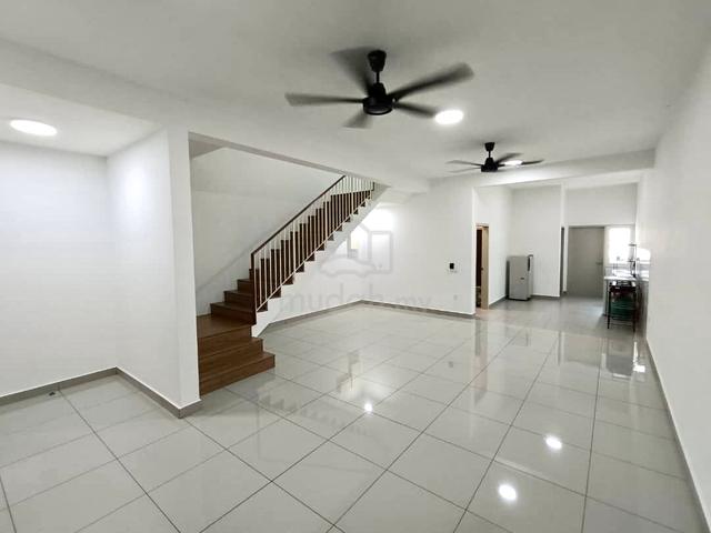 (BIGGEST SIZE) 2 Storey Terrace Serenia City Adiva, Kota Warisan 1
