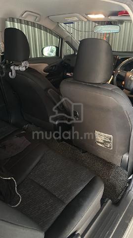 2010 Toyota WISH 1.8 X (A) - 2