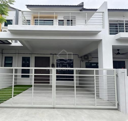 GATED 2 Storey Terrace Molek Residence Ayer Molek Bukit Katil Duyong 1