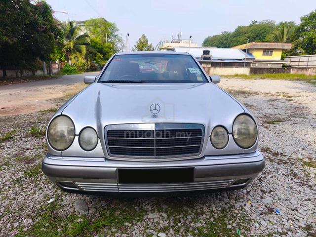 1996 Mercedes Benz E-CLASS 2.3 230 ELEGANCE (CBU) - 3