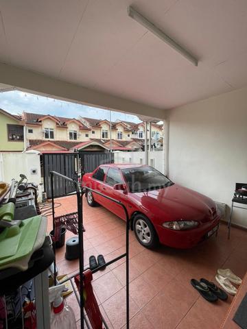 Double Storey Terrace @ Ulu Tiram for SALE 1