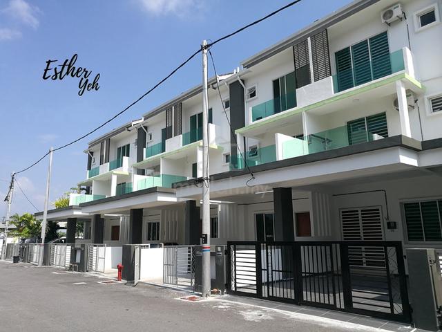 Maple Residence - Gated & Guarded -Taman Selayang Utama 1