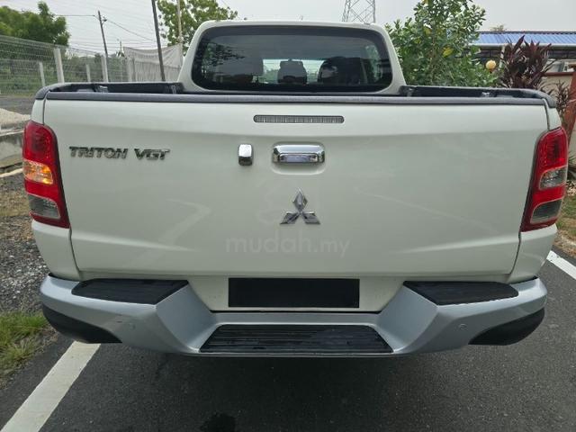 2017 Mitsubishi TRITON 2.4 VGT A/T PREMIUM PUSH ST - 3