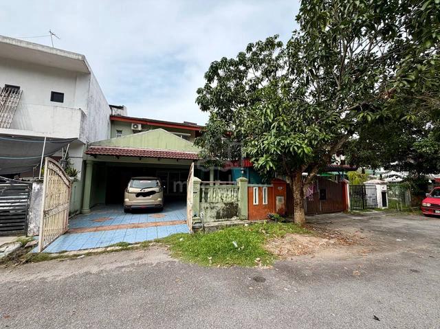 Double Storey Bandar Tasik Kesuma 7, Beranang, Selangor, 1
