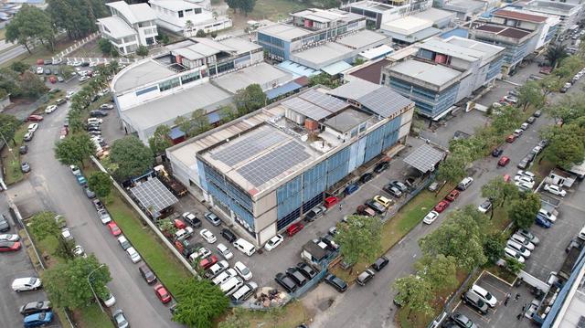 Semi-D Factory, Office, Warehouse at Bukit Jelutong Shah Alam 1