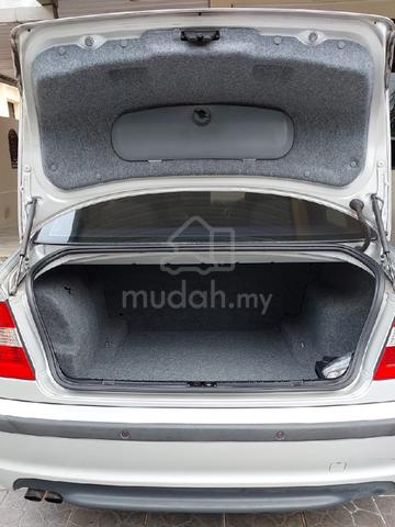2002 Bmw 320i (CBU) 2.2 (A) - 4