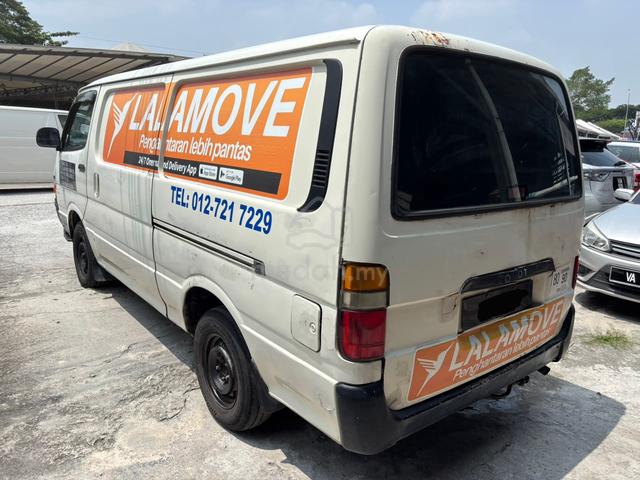 1993 Toyota HIACE 2.8 Panel Van (M) Careful Owner - 4