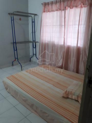 House sharing 1