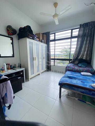 Seri Austin Residence Luxury Apartment 5