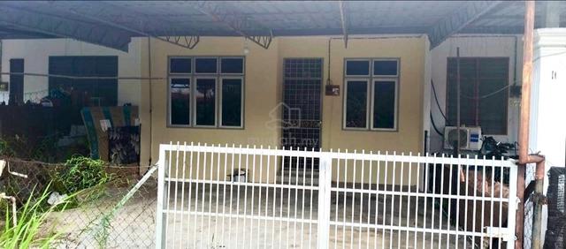 Rumah Untuk Disewa-Taman Perumahan Yayasan Islam, Kok Lanas 1