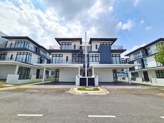 MODERN DESIGN 🔥 2.5 Storey Semi-D, Presint 12, Putrajaya 1