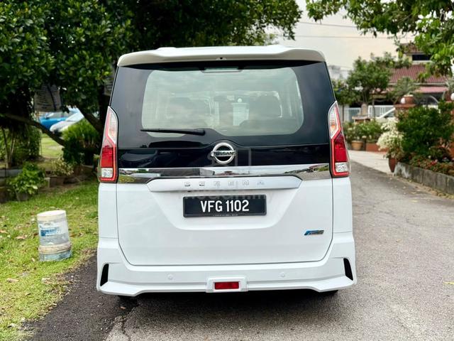 ON THE ROAD 2020 Nissan SERENA 2.0L (A) - 5