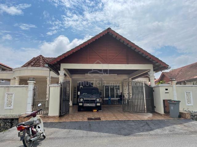 For Sale: 1.5 Storey Bungalow Laman Jasmin, Kota Seriemas Nilai 1