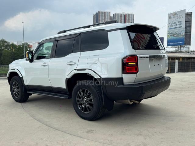 2024 Toyota LANDCRUISER 250 2.7 VX 8YRS WARRANTY - 4