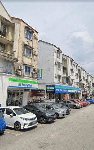 Seksyen 15, Bangi Shoplot For Rent 1