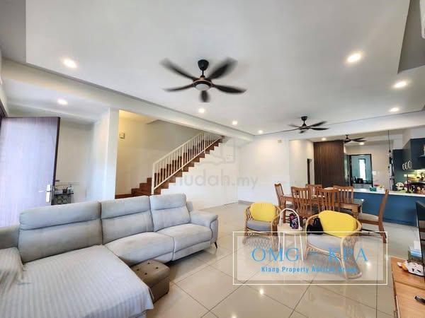 Bukit Raja Athira Double Storey Renovated Move In Condition Klang 1