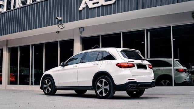Mercedes Benz GLC200 2.0 CONVERT GLC63 AMG 2018 - 2