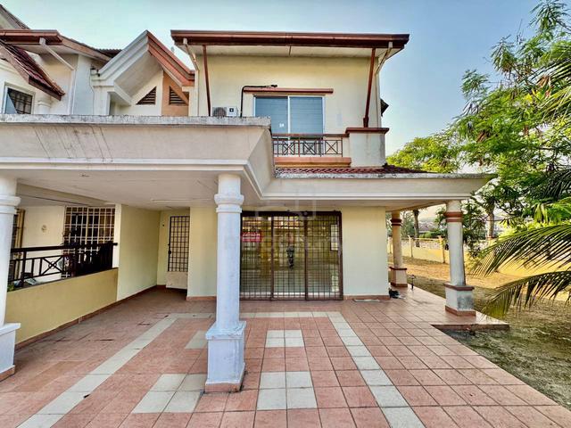 [CORNER LOT] Bukit Subang Double Storey Terrace House 1