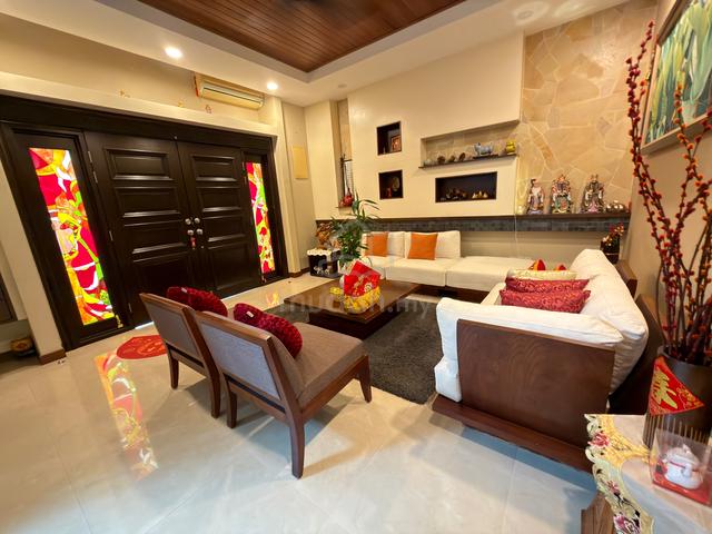 3 storey semi detached Halaman Bukit Gambir Gelugor 4700sqft 1