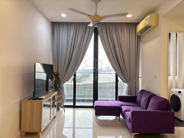 D' Pristine @ Medini 1