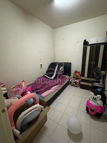 looking for good tenants 1