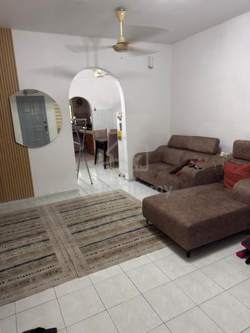 Double Storey Bandar Rinching, Semenyih, Selangor Facing Open. 1