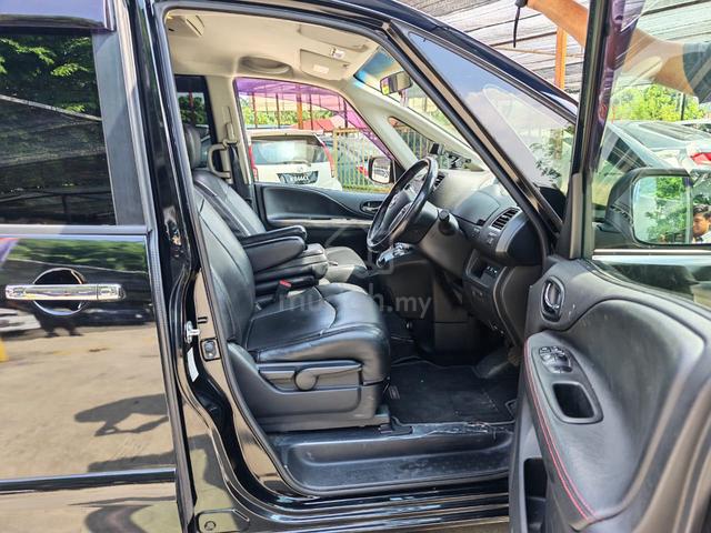 2014 Nissan SERENA FULL SPEC 2.0 (AUTO) - 4