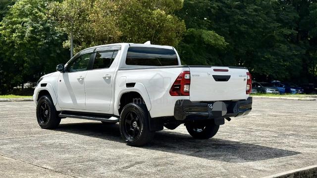 2024 Toyota Hilux GR Sport 2.8 - 4