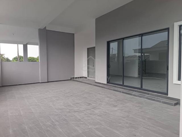 Freehold 2 Storey Beautiful Luxury Semi-D (42x75) Taman Selamat Indah 2