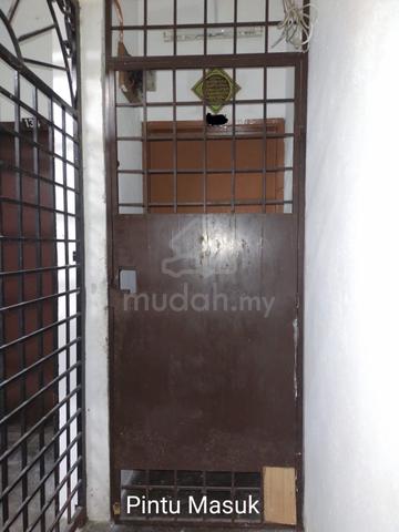 Flat Taman Muliajaya 1