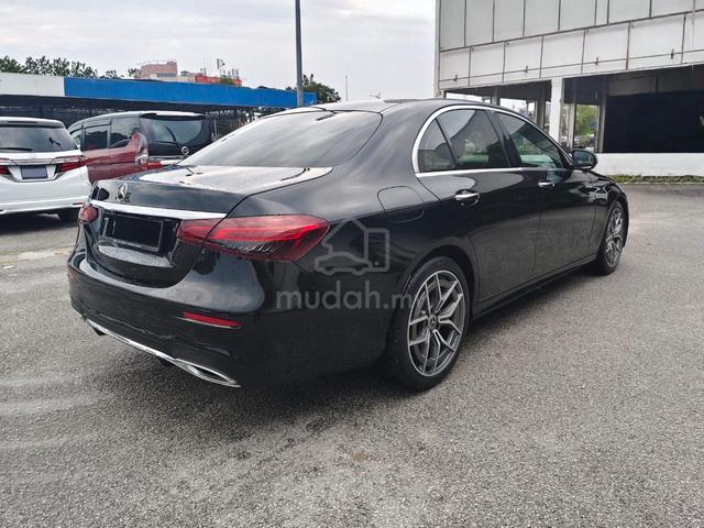 2022 Mercedes-Benz E300 2.0 AMG Line Sedan (A) OTR - 5